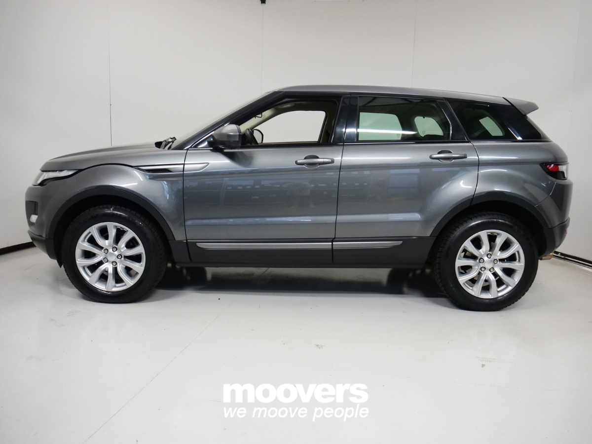 Land rover Range Rover Evoque 2.2 TD4 5p. Pure Tech Pack 3 anni garanzia